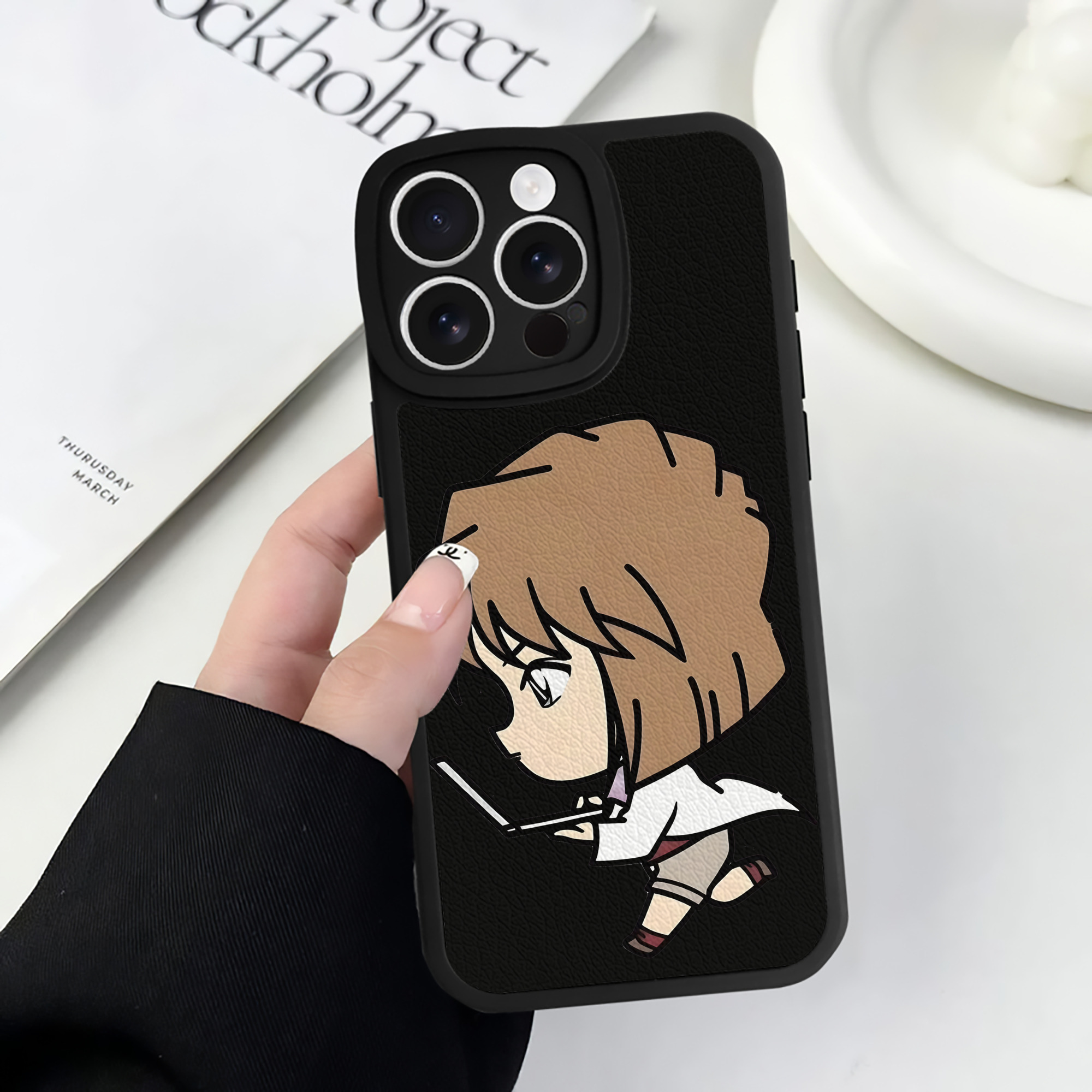 （画像用） 名探偵コナン 灰原 哀 はいばら あい Detective Conan Anita Hailey、Vi Graythorn Haibara Ai 【iPhone 16シリーズ対応】シリコンスマホケース（レザー調） 材質：シリコン